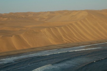 9 фотографий самой крепкой дружбы песка и воды