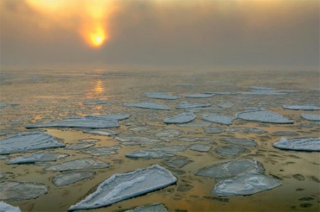 Замерзшее Черное море фото