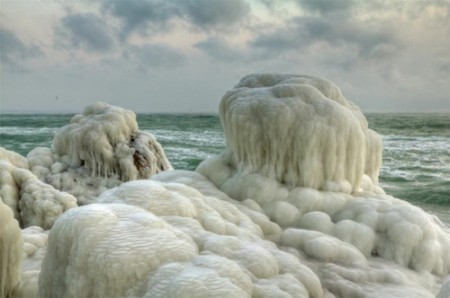 Замерзшее Черное море фото