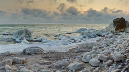 Замерзшее Черное море фото