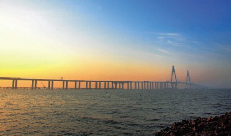 Мост через залив Ханчжоувань (Hangzhou Bay Bridge)